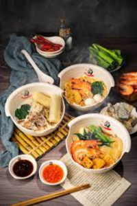 Berburu Makanan di Muara Angka di Saat Liburan