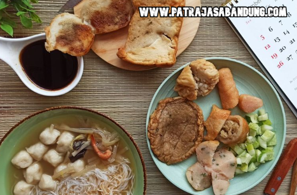 5 Tempat Jajan Pempek